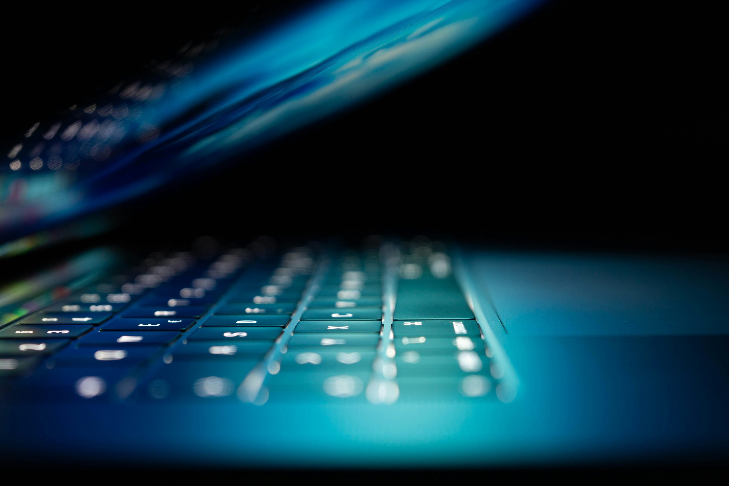 Read more about the article Exploring the Gender Gap in Cybercrime: Insights from Upcoming Research